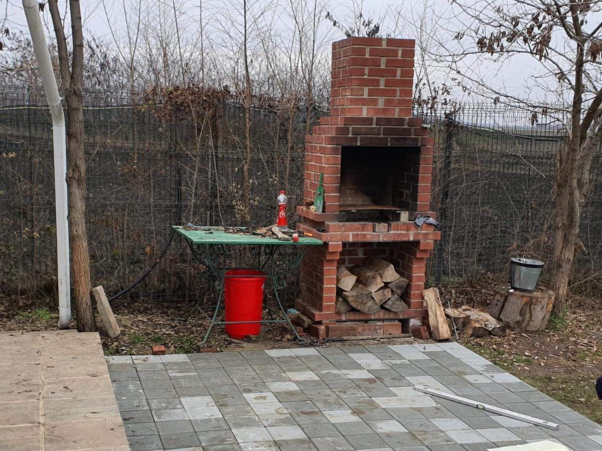 Casa Elis Piscina, Jacuzzy , Sauna, Ciubar Merei ภายนอก รูปภาพ