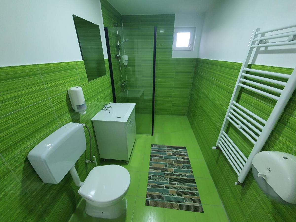 Casa Elis Piscina, Jacuzzy , Sauna, Ciubar Merei ภายนอก รูปภาพ